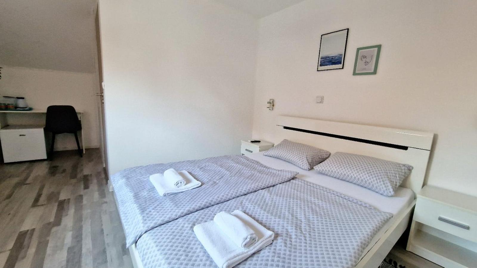 Cozy Room Peny Карловац Экстерьер фото